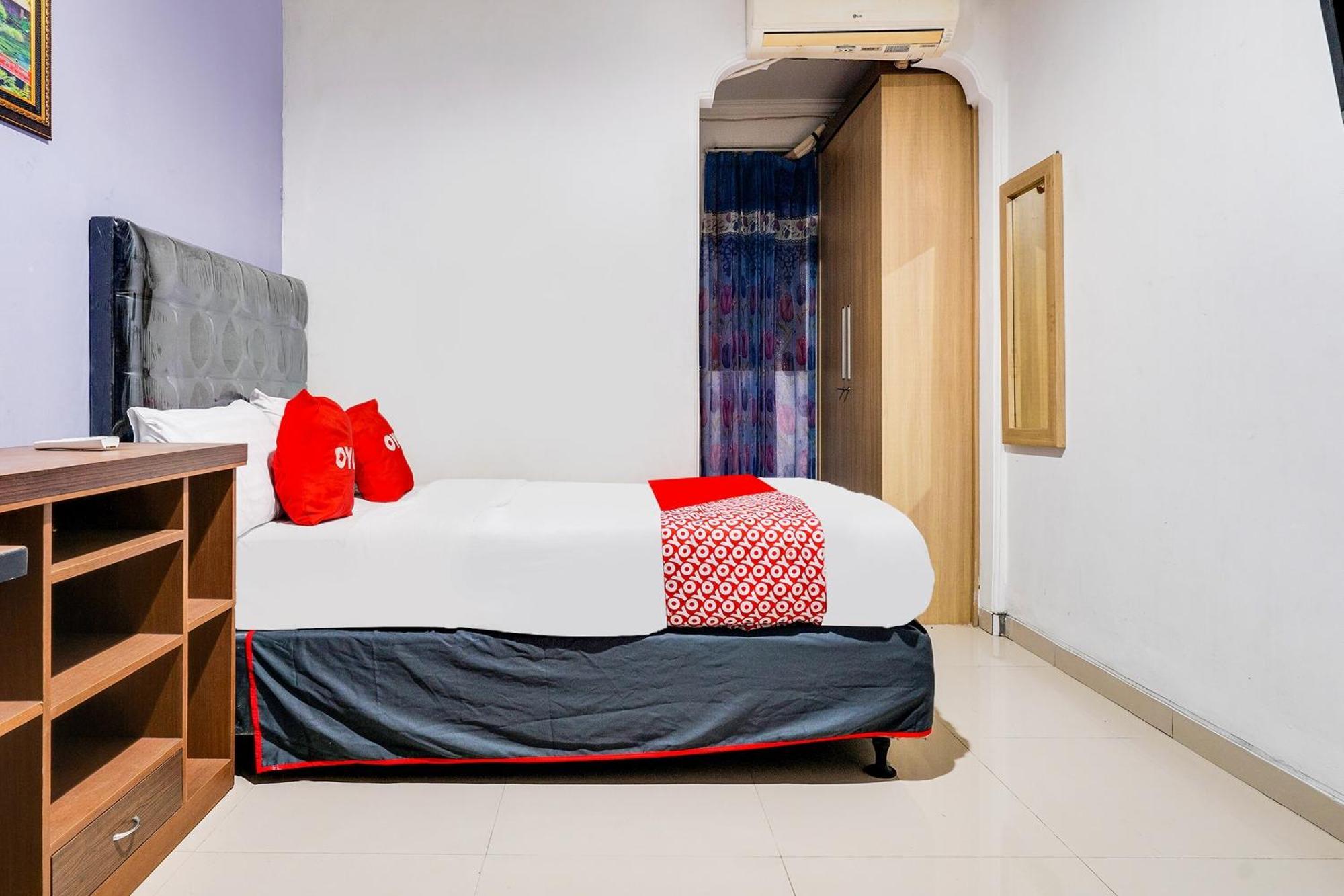 Oyo Life 91994 Sawerigading Jatinangor Syariah Hotel Sayang Kültér fotó